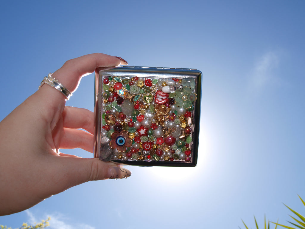 Hot Girl Purse Cigarette Case - Custom