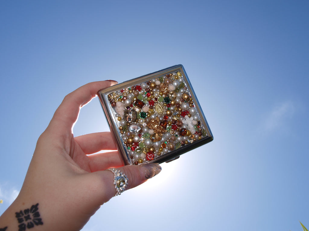Hot Girl Purse Cigarette Case - Custom
